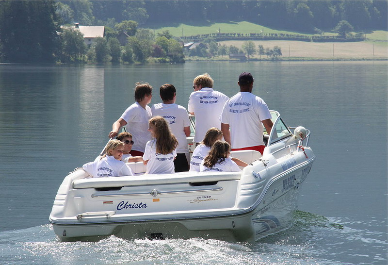 lustige Bootsfahrt